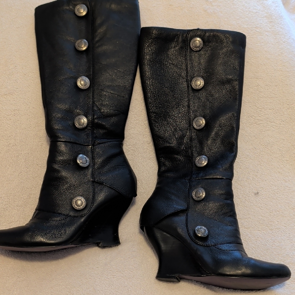 Kensie Black Mid-Calf Wedge Boots with Decorative Buttons - Picture 4 of 7